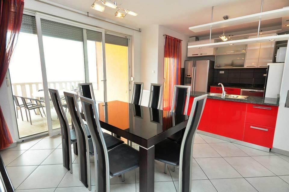 Apartment Luxury Cream Kastela Room photo